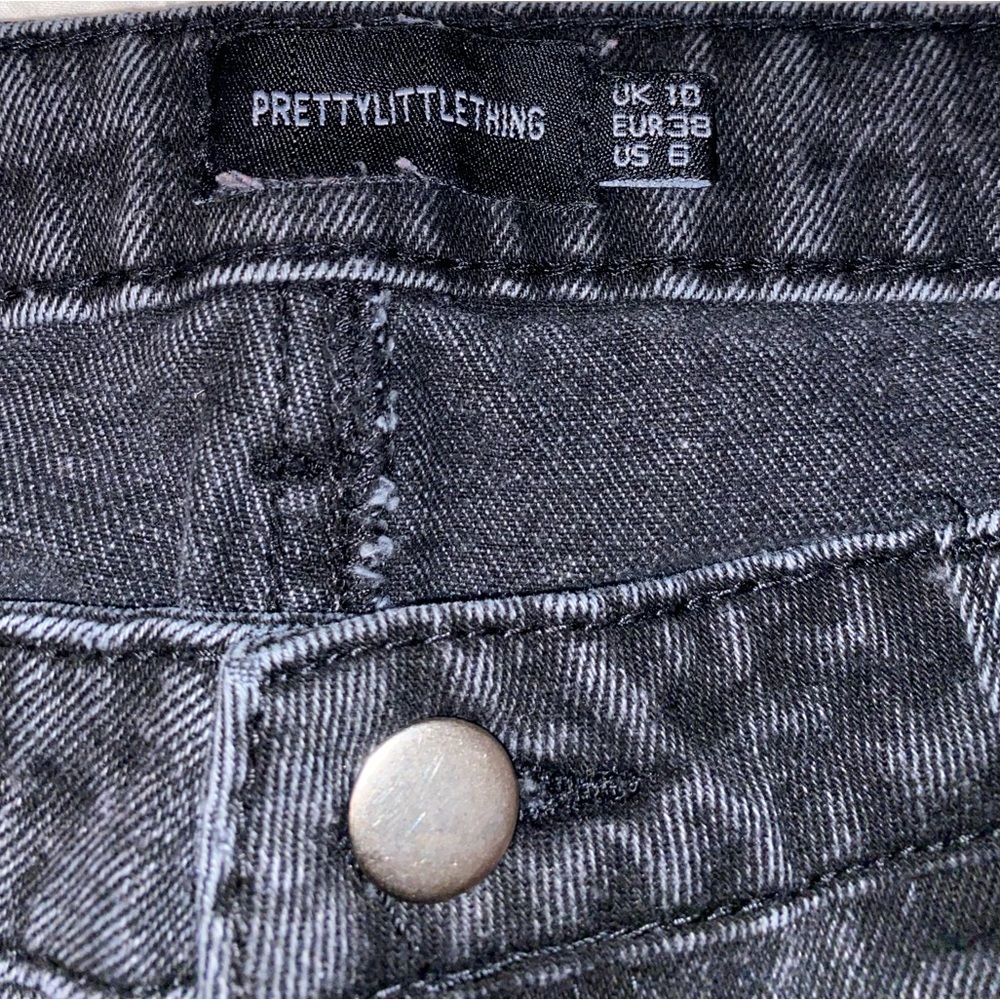 Pretty little thing straight leg washed black jean - Picture 3 of 3